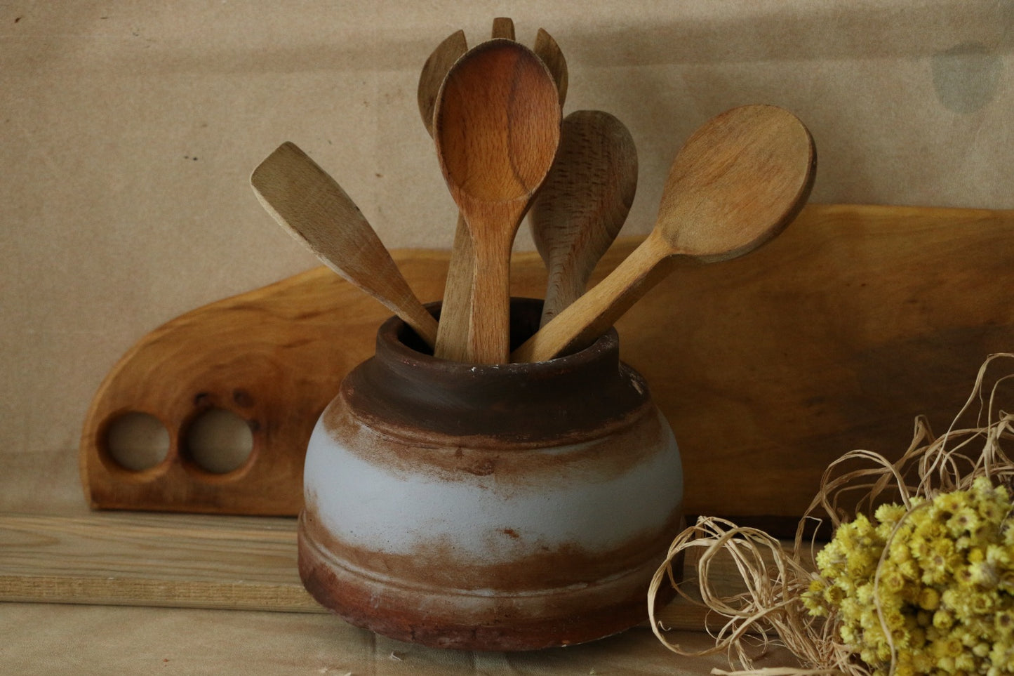 Hoyatap Geniş Tabanlı Pas Metal Efektli Desenli Modern Kaşıklık