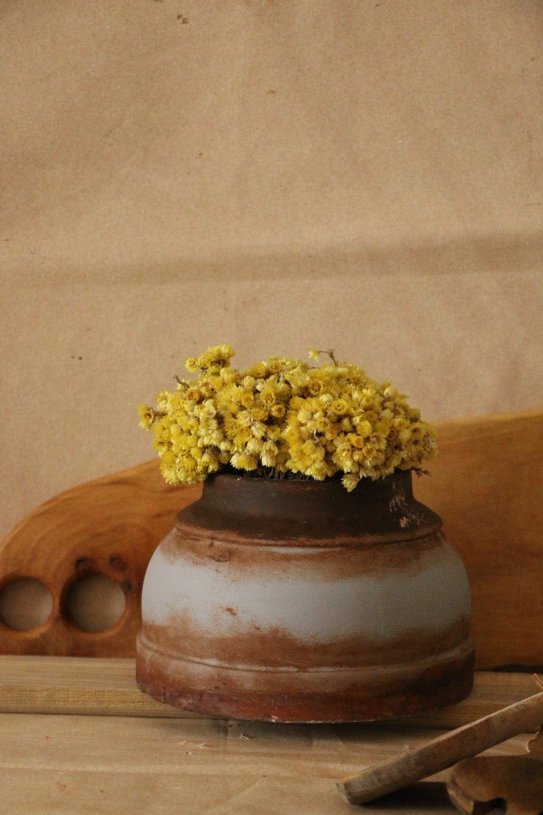 Hoyatap Geniş Tabanlı Pas Metal Efektli Desenli Modern Kaşıklık