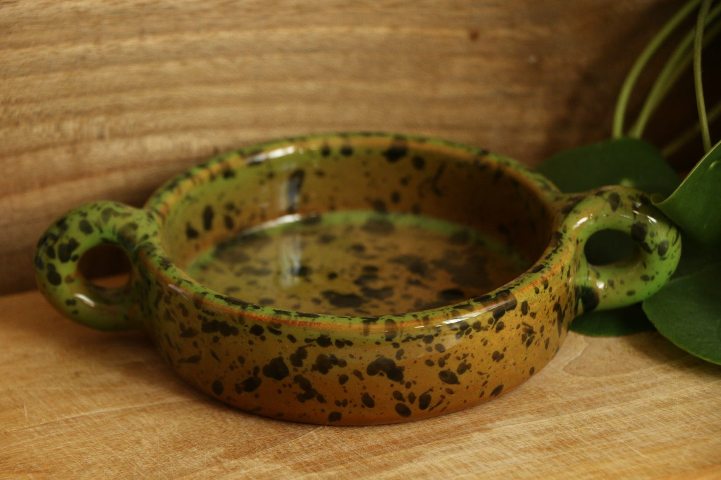 El Yapımı Dekoratif Kulplu Yeşil Renk Desenli Kase -Mezelik